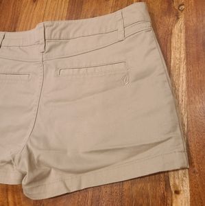 Volcom skater shorts
